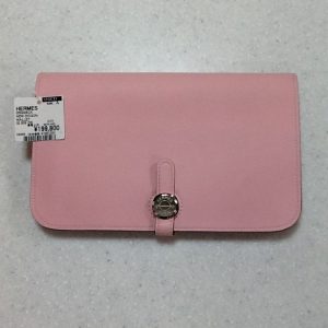 エルメス人気色のお財布 Komehyo Now