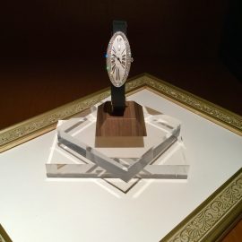 【新入荷 レア品 Cartier 】ベニュワールアロンジェ ホワイトゴールド ダイヤモデル