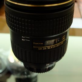 TOKINA ニコン24-70mm F2.8 PRO FX