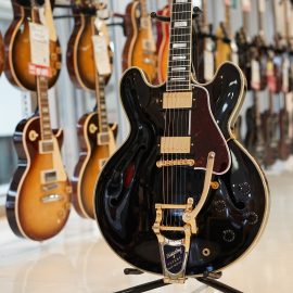 Gibson Memphis ES-335 w/Bigsby