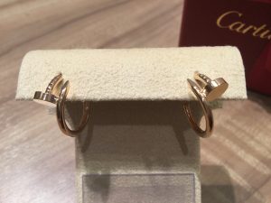 Cartier 釘のピアス？！｜KOMEHYO NOW