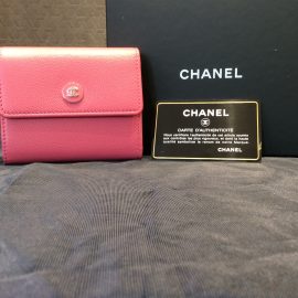 天神店にてPINK色が素敵なシャネルの財布買取しました！