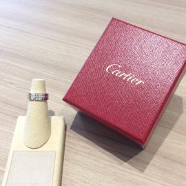 【Cartier】タンクフランセーズハーフダイヤが半額以下！