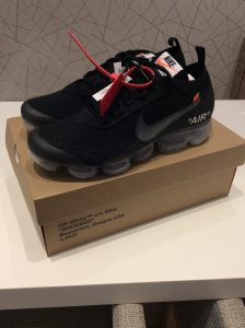 ｎｉｋｅ ｏｆｆ White ヴェイパーマックス 天神店旬なスニーカー買取 Komehyo Now