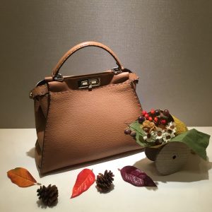 FENDI フェンディ ピーカブー セレリア キャメルブラウン