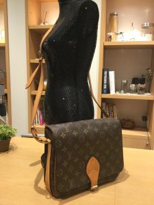 11/28 【吉祥寺店】ルイヴィトン カルトシエール買取しました  