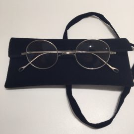 [广岛本通商店买进]买下了井多美男眼镜！